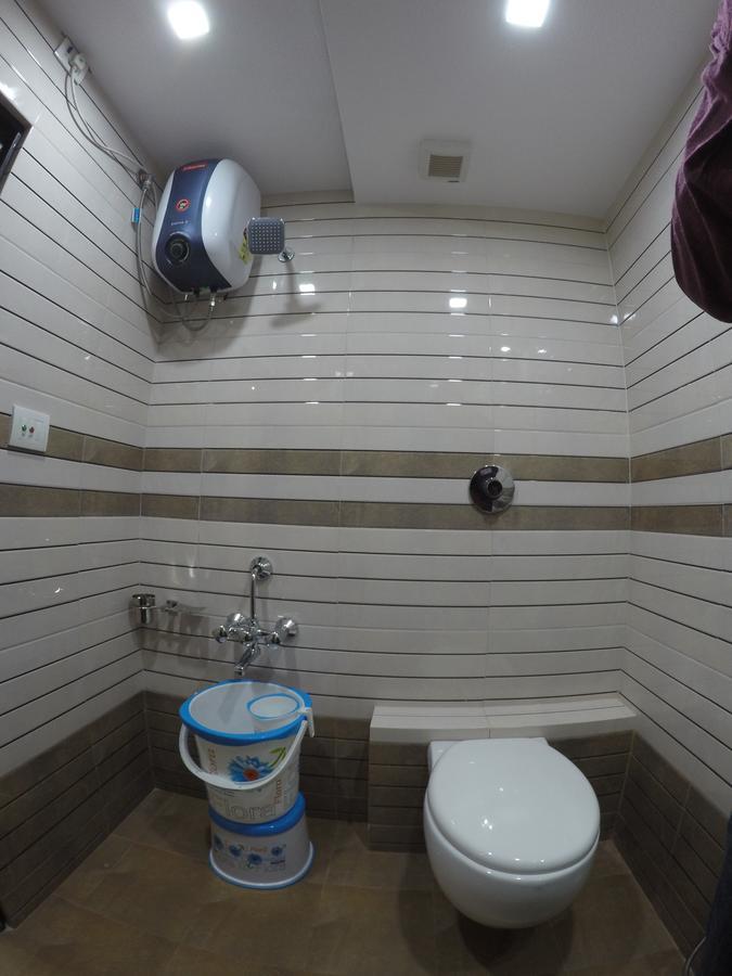 Hotel Ideal Vadodara Exterior photo